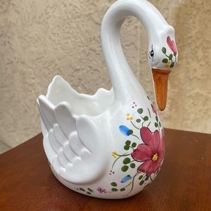 Vintage pereira swan planter vase Portugal Hand painted floral ceramic